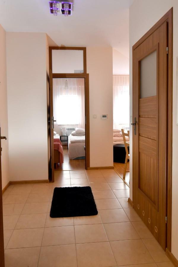 Zator Apartamenty Weekend Екстериор снимка