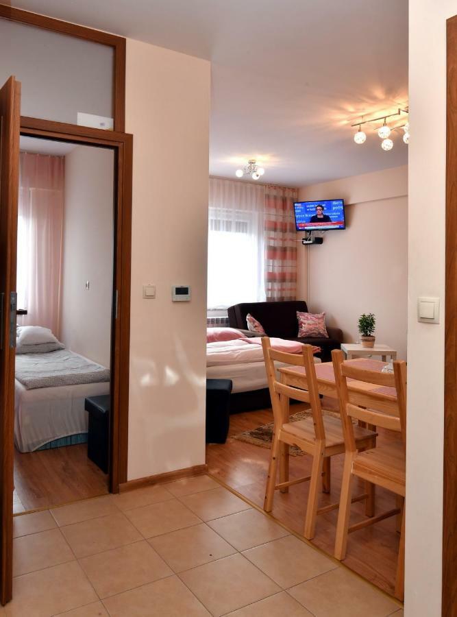 Zator Apartamenty Weekend Екстериор снимка
